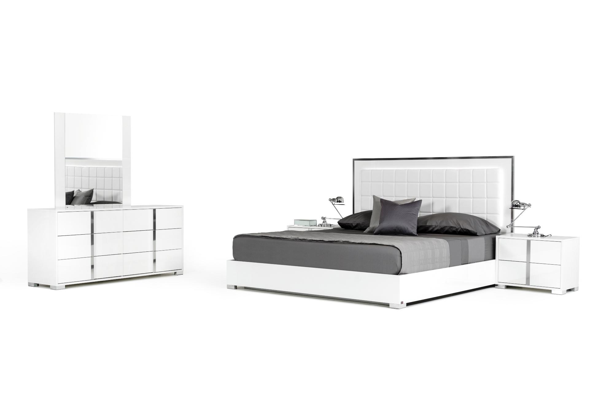 

    
VGACSANMARINO-BED-WHT-Q-Set-3 VIG Modrest San Marino Glossy White Queen Bedroom Set 3Pcs Modern Made In Italy
