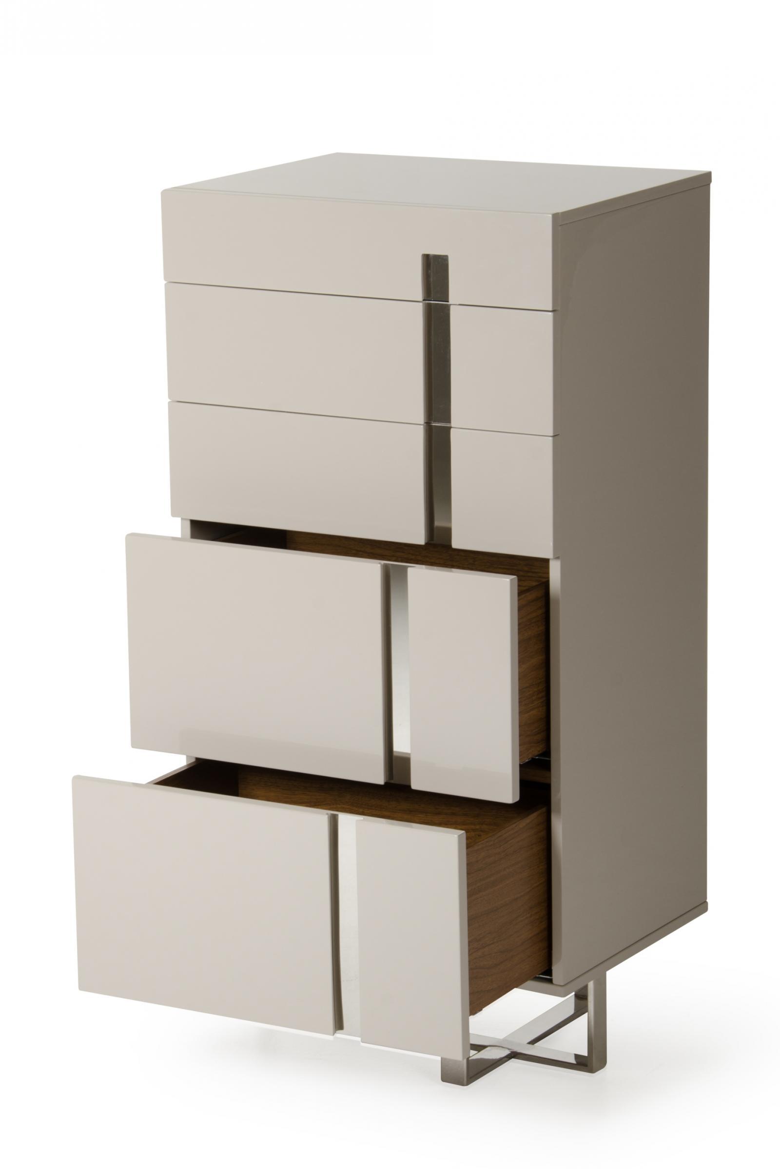 

    
VIG Furniture Modrest Voco White Platform Bedroom Set White VGCN1301-B2-EK-Set-6
