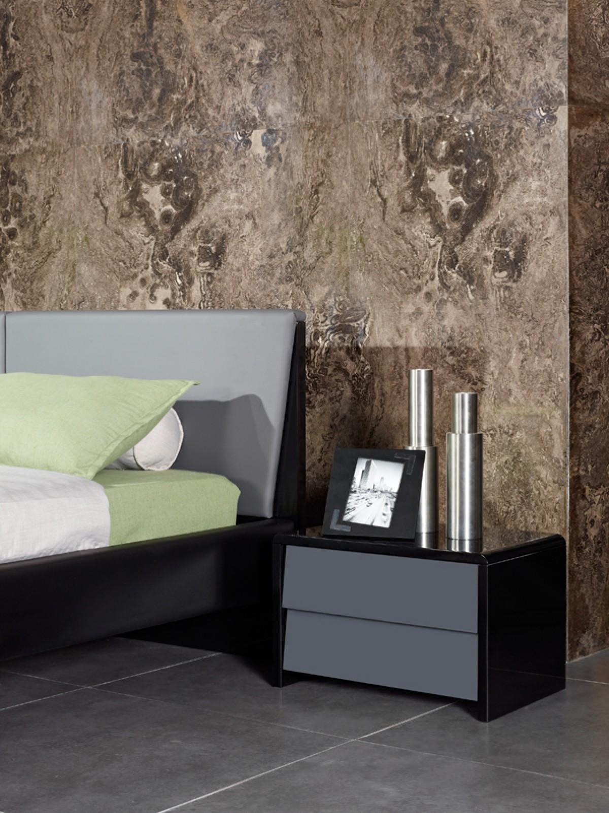 

    
VIG Nova Domus Stone Modern Grey Black Leatherette Queen Platform Bedroom Set 2Pcs
