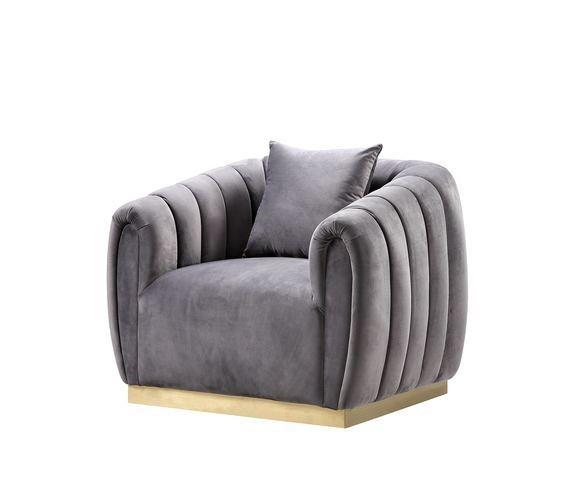 

    
Vintage Gray & Gold Velvet Chair by Acme Elchanon 55672
