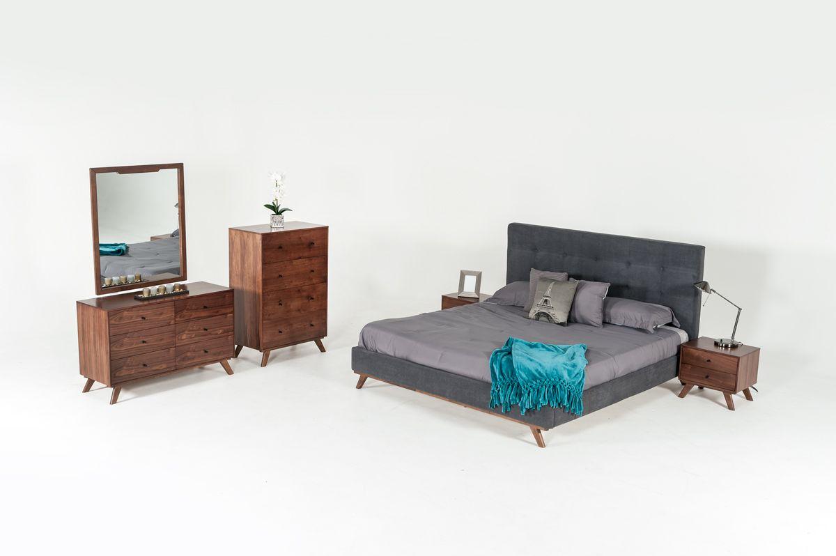 

    
Grey Fabric & Walnut King Panel Bedroom Set 5Pcs by VIG Modrest Addison

