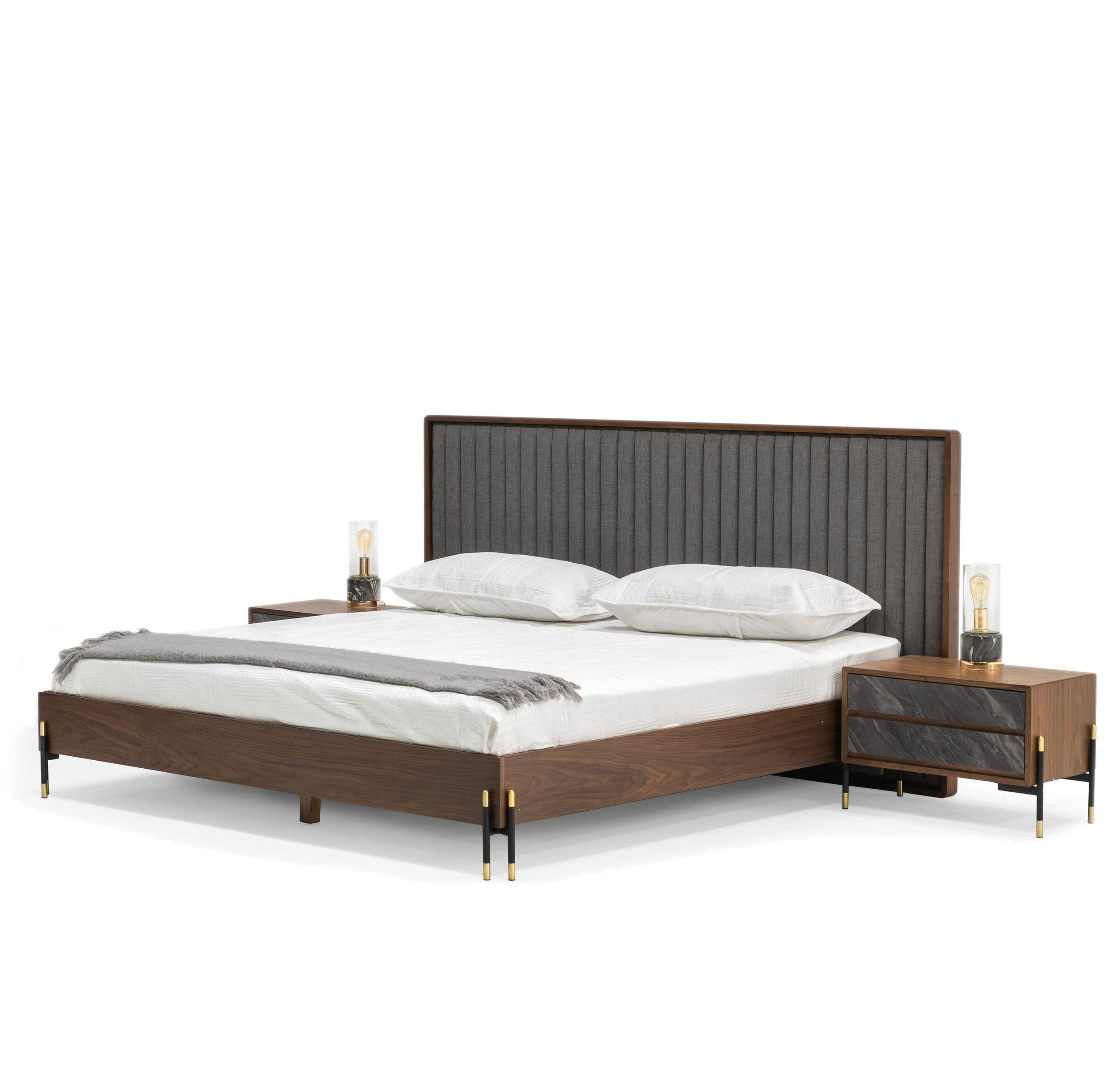 

    
Walnut & Gray Fabric King Panel Bedroom Set 3Pcs by VIG Nova Domus Metcalf
