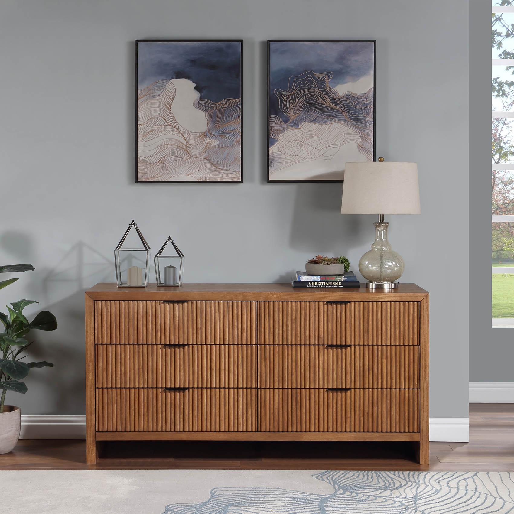 

    
Walnut Solid Wood Dresser FAIRFAX 311Walnut-D Meridian Contemporary Modern
