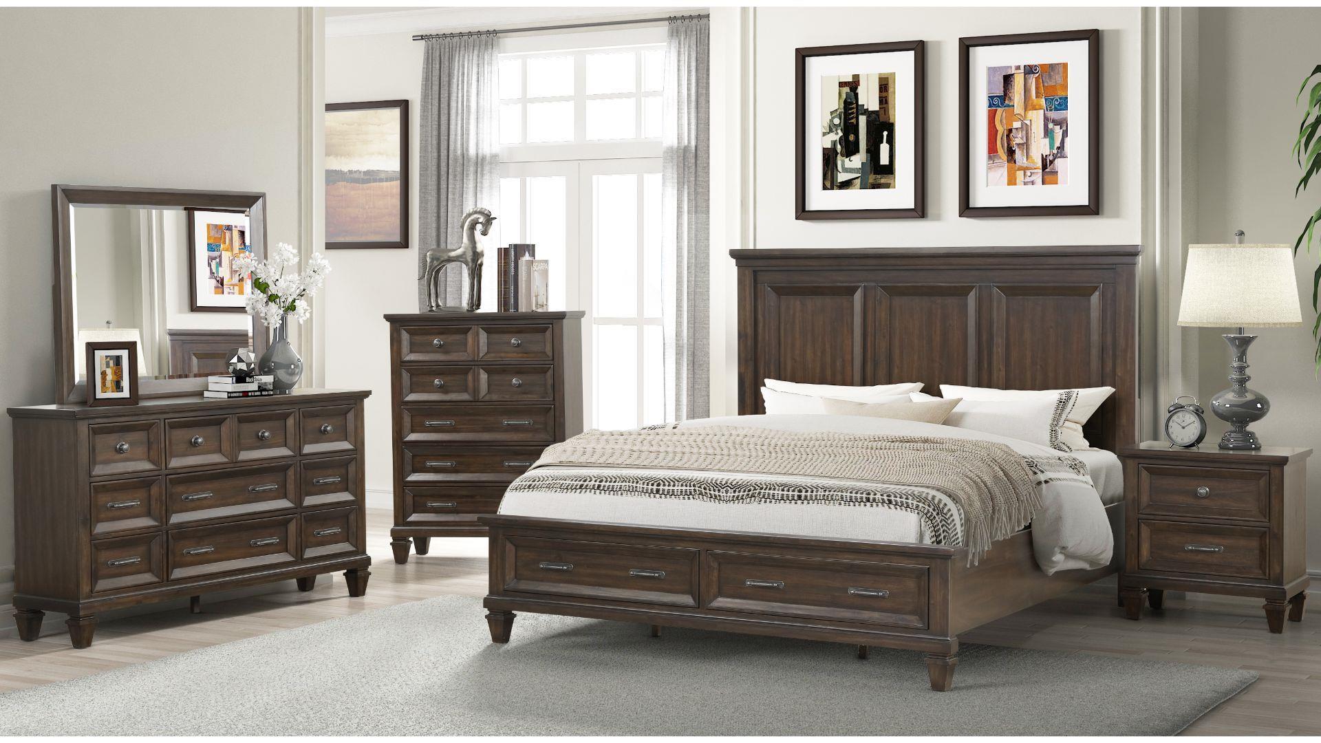 

    
Walnut Solid Wood Queen Bedroom Set 4P HAMILTON Galaxy Home Classic Traditional

