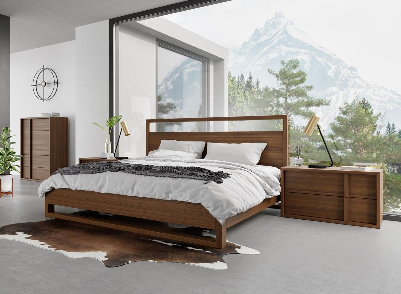 

    
Walnut Veneer California King Size Bed by VIG Nova Domus Berlin
