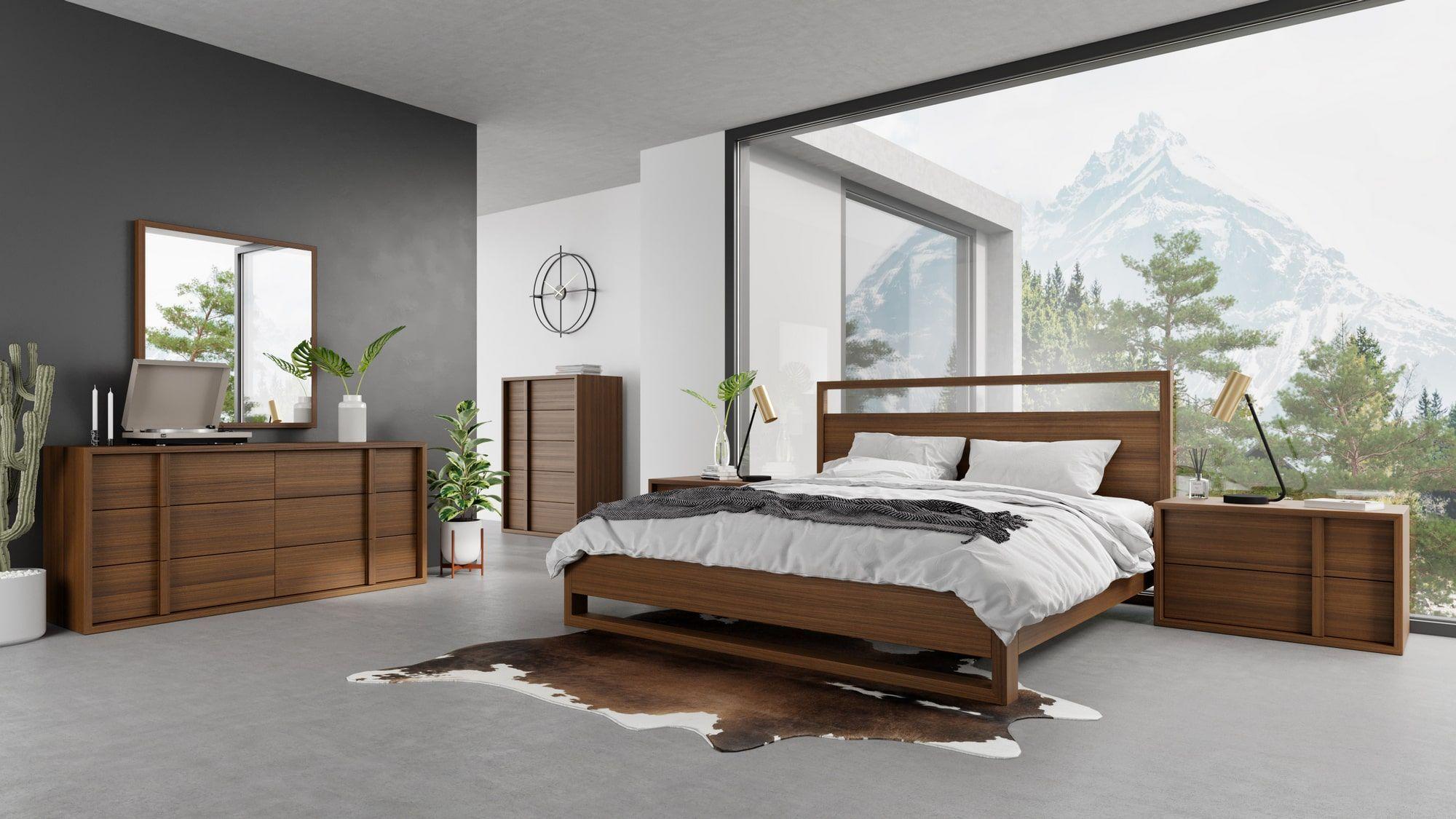 

    
Walnut Veneer California King Size Panel Bedroom Set 5Pcs by VIG Nova Domus Berlin
