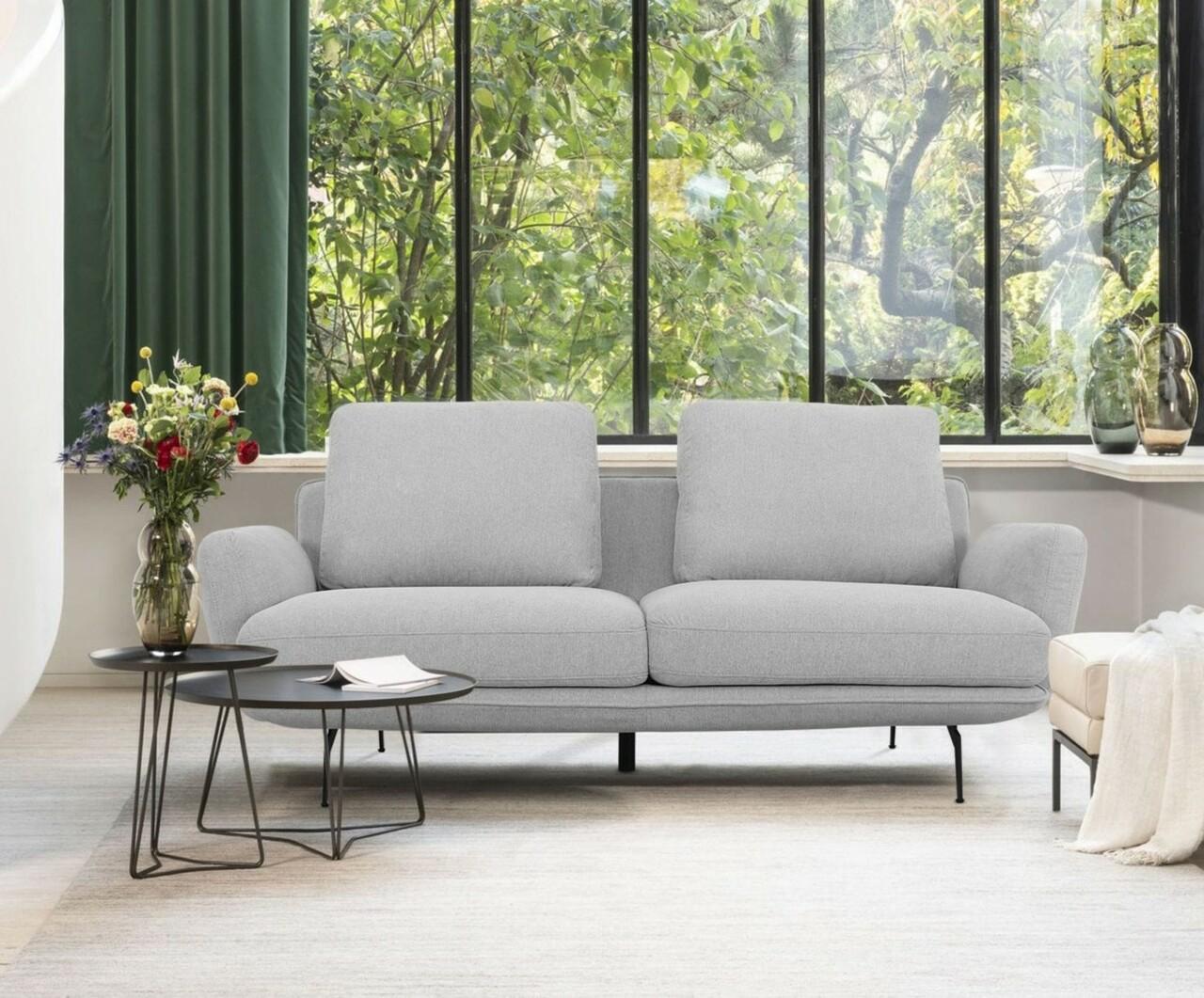 

    
Water Resistant Light Grey Fabric Sofa Divani Casa Dolly Modern Contemporary
