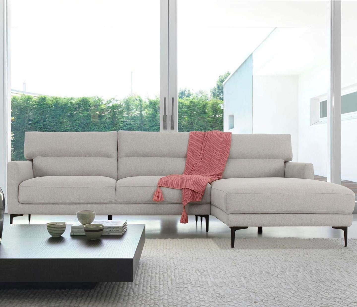 

    
Waterproof Grey Fabric Sectional Sofa Right VIG Divani Casa Paraiso Modern
