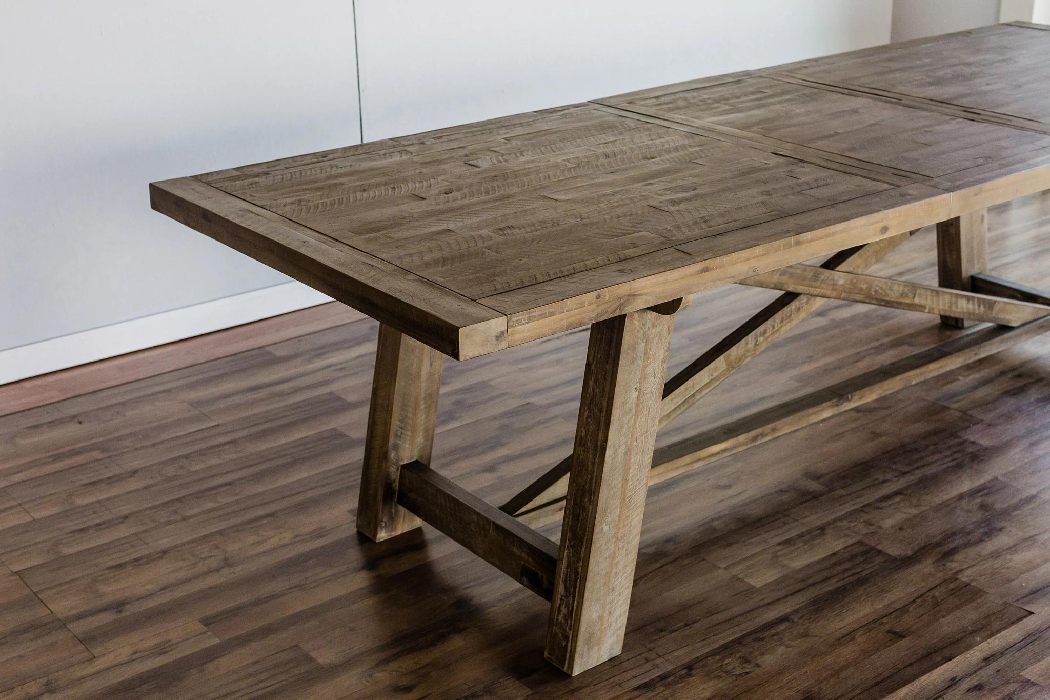 

        
Alpine Furniture NEWBERRY Dining Table Natural  812702029766
