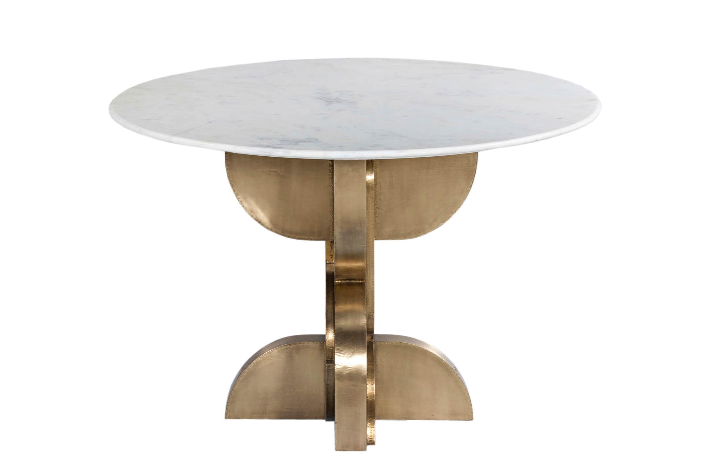 

    
Meridian Furniture ALDEN 958-T Dining Table Brass/White 958-T
