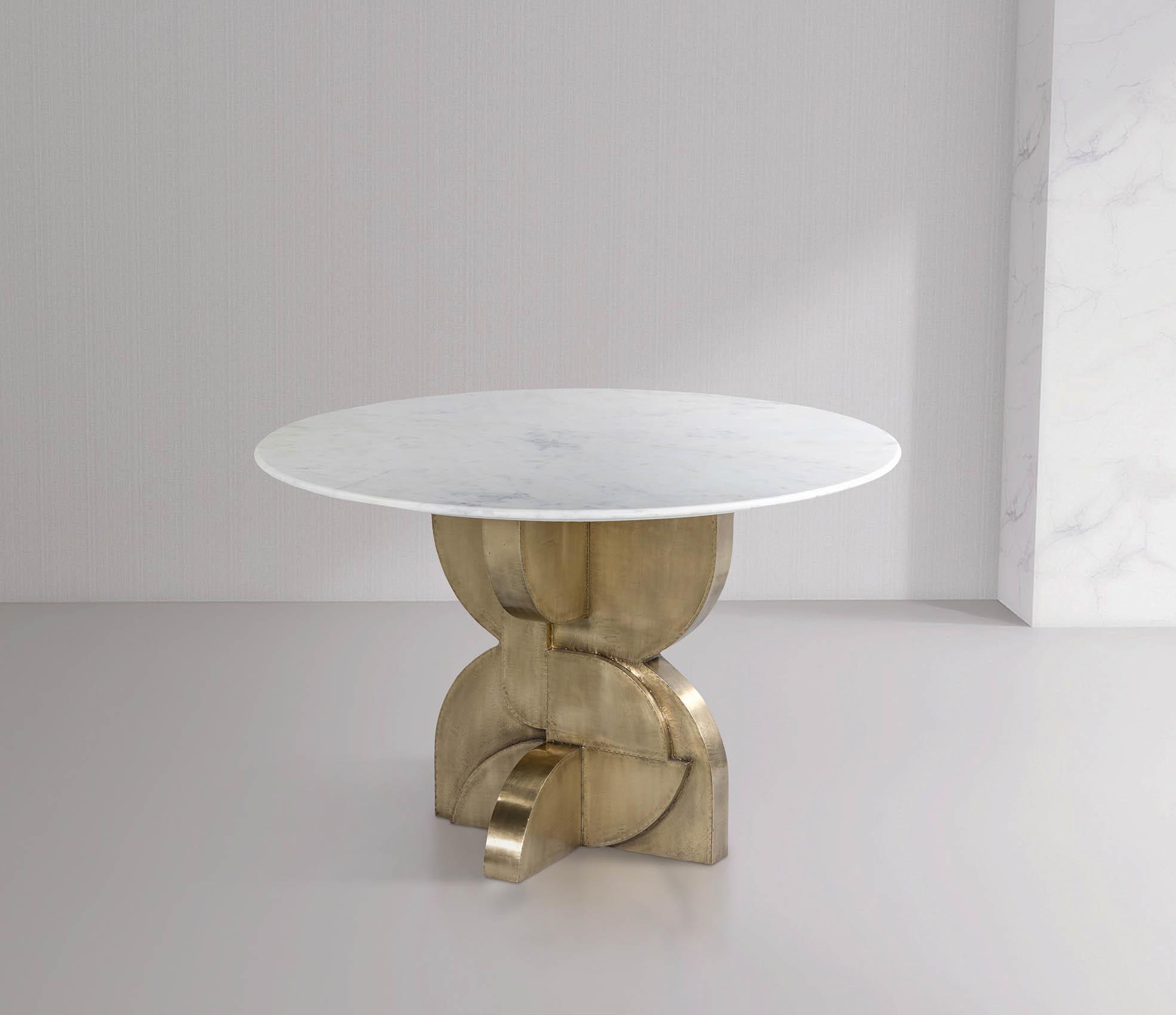 

    
White & Brass Genuine Marble Top Dining Table ALDEN 958-T Meridian Modern
