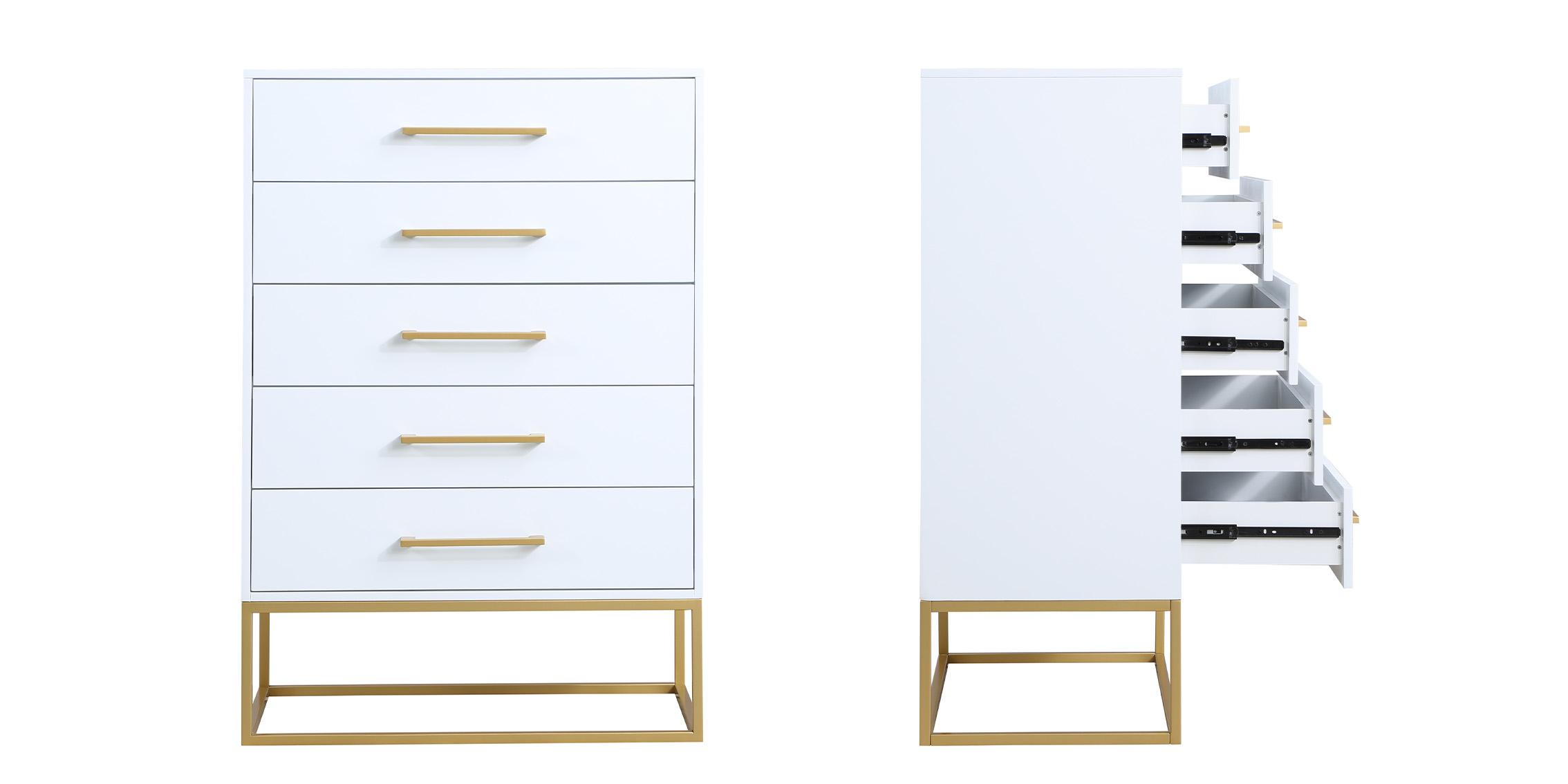 

    
Meridian Furniture MAXINE 848White-CH Chest White/Gold 848White-CH
