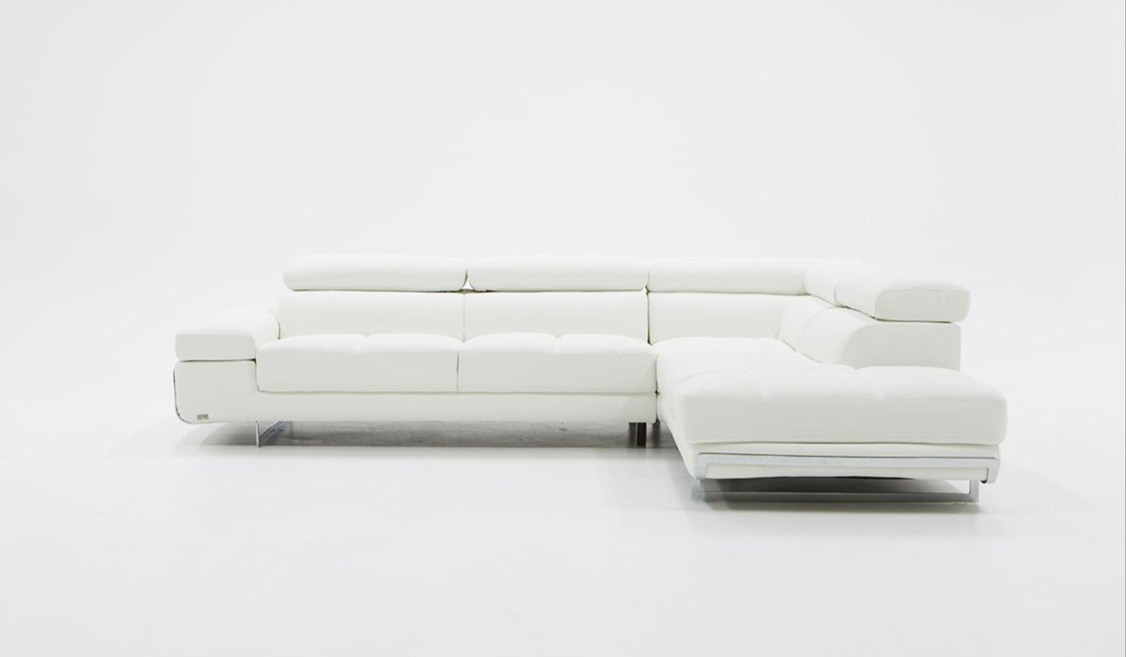 

    
VIG Furniture VGKNK8317-ECO-WHT Sectional Sofa White VGKNK8317-ECO-WHT
