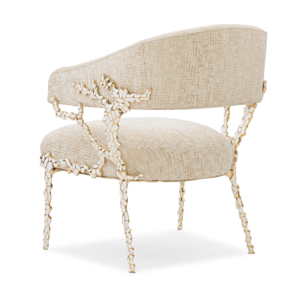 

        
Caracole Glimmer Of Hope Accent Chair Gold/Beige Fabric 662896031676
