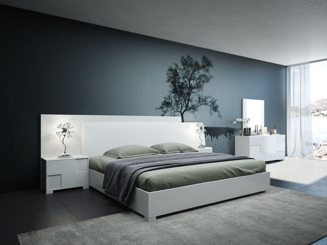 

                    
VIG Furniture VGACMONZA-BED Platform Bed White Leatherette Purchase 
