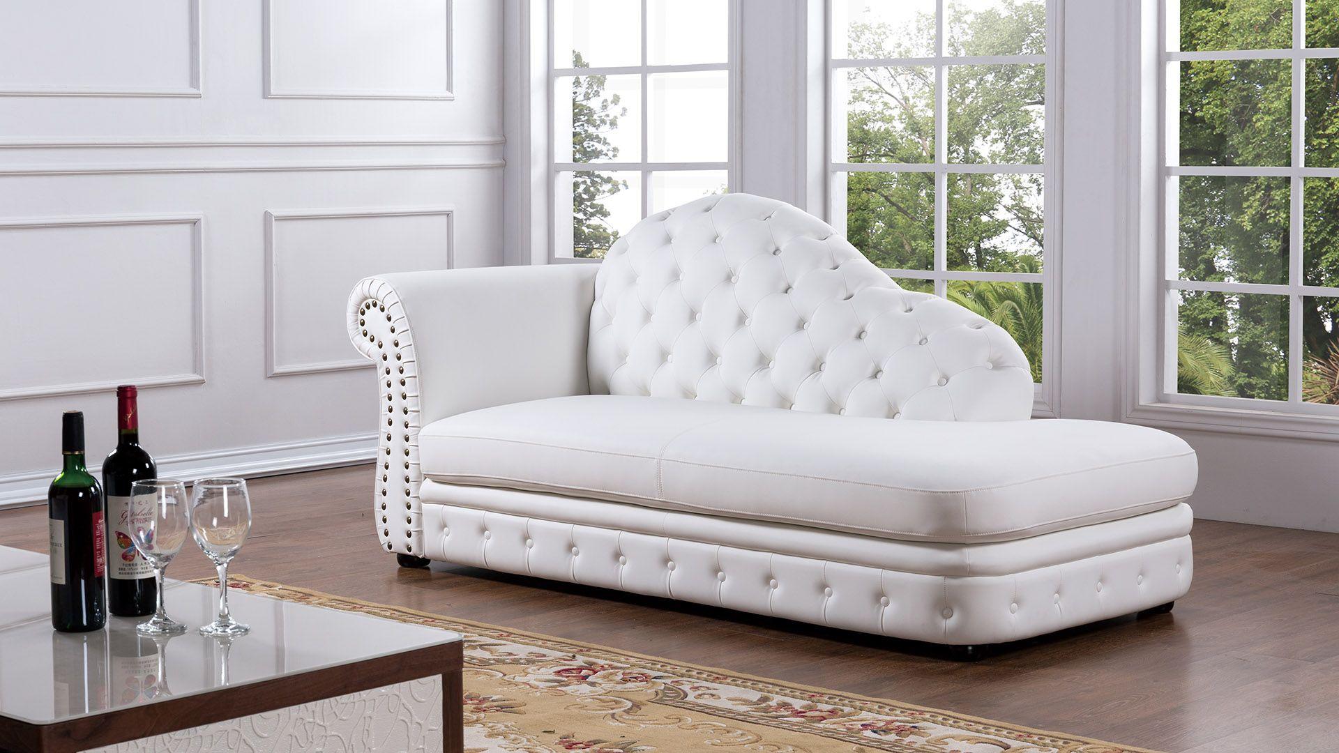 

    
White Faux Leather Accent Chaise RIGHT American Eagle AE-L501L-W
