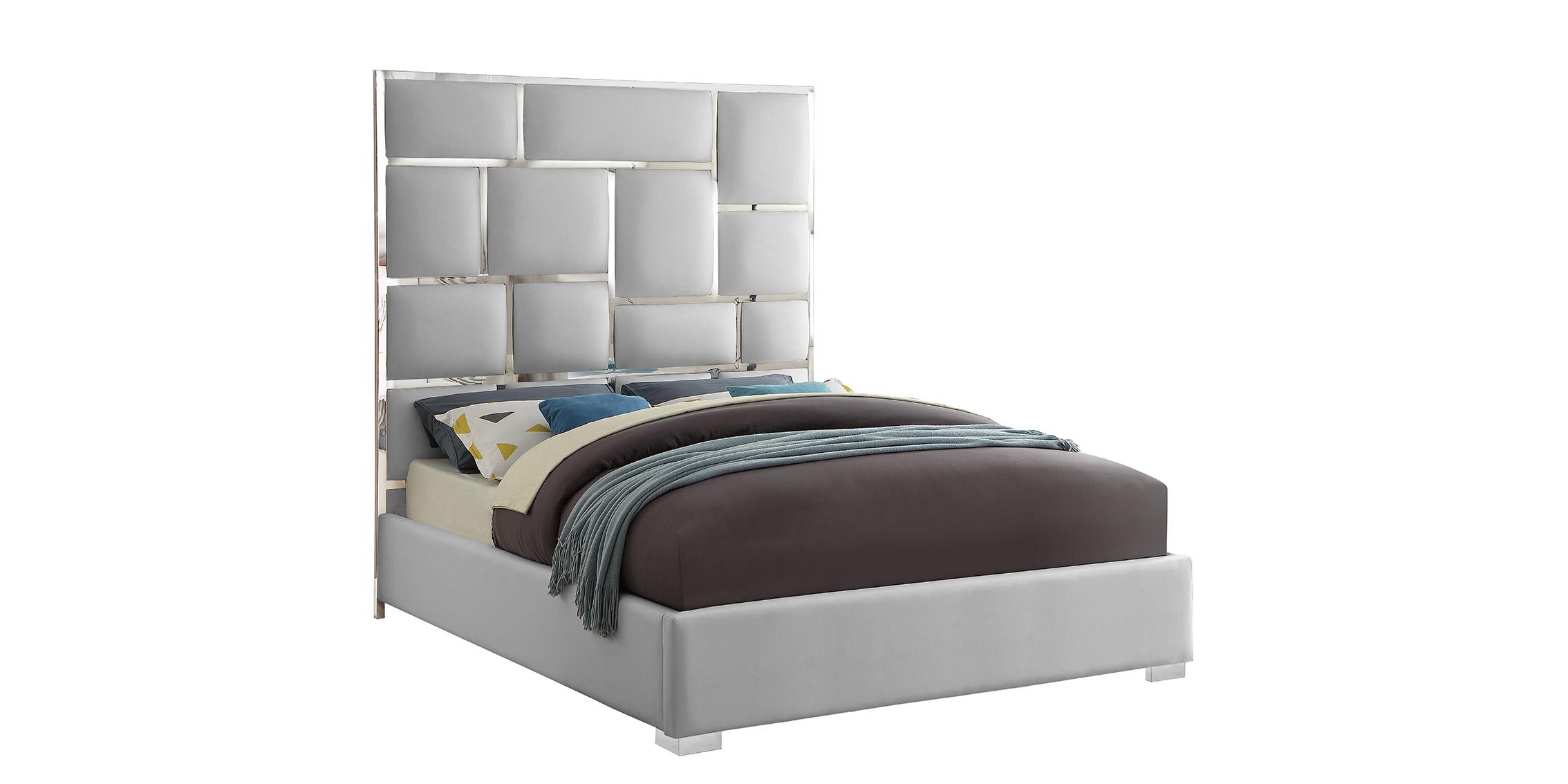 Contemporary Platform Bed MILAN White-Q MilanWhite-Q in Chrome, White Faux Leather
