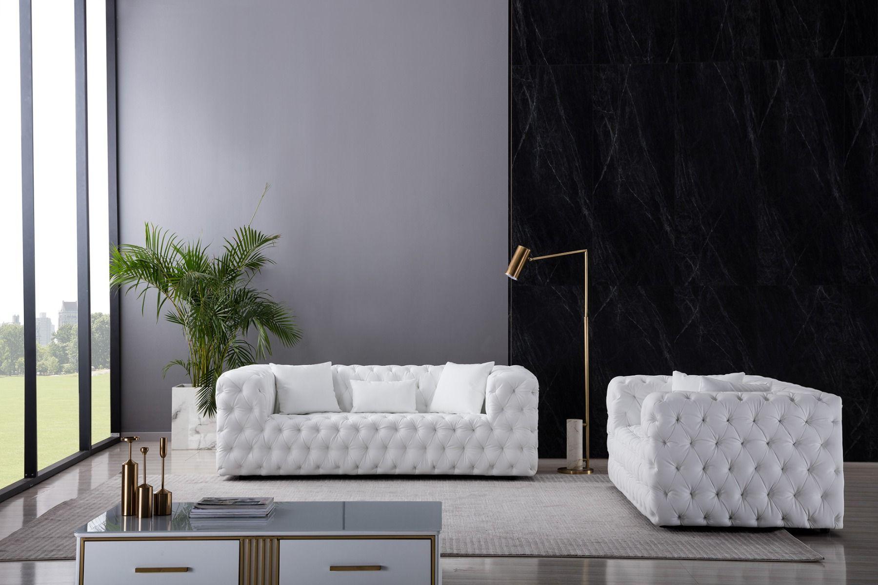 

    
White Faux Leather Sofa Set 2 Pcs AE-D821-W  American Eagle Modern
