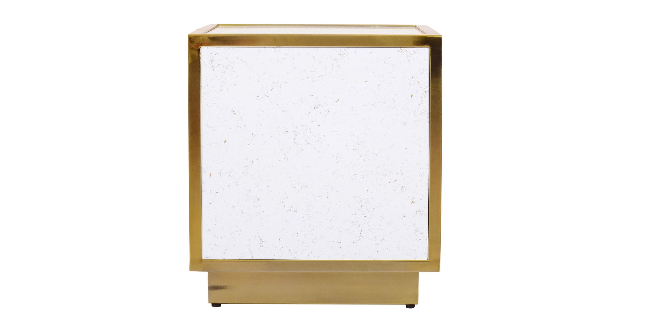 

    
 Shop  White Faux Marble & Gold Coffee Table Set 2 Pcs GLITZ 242-CT Meridian Modern
