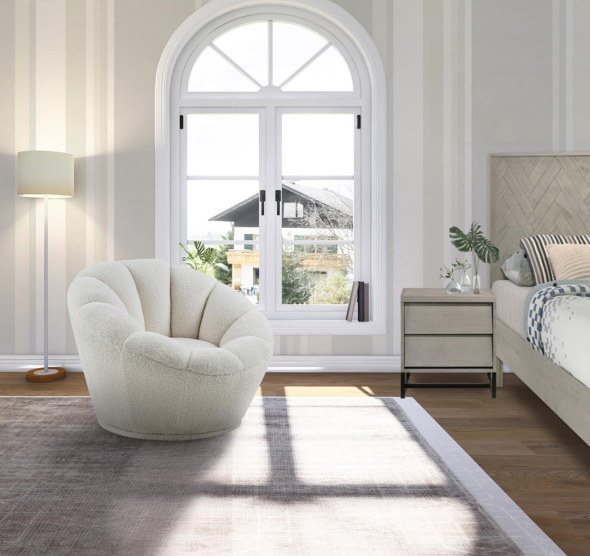 

    
White Faux Sheepskin Fur Swivel Chair DREAM 514Fur Meridian Modern Contemporary
