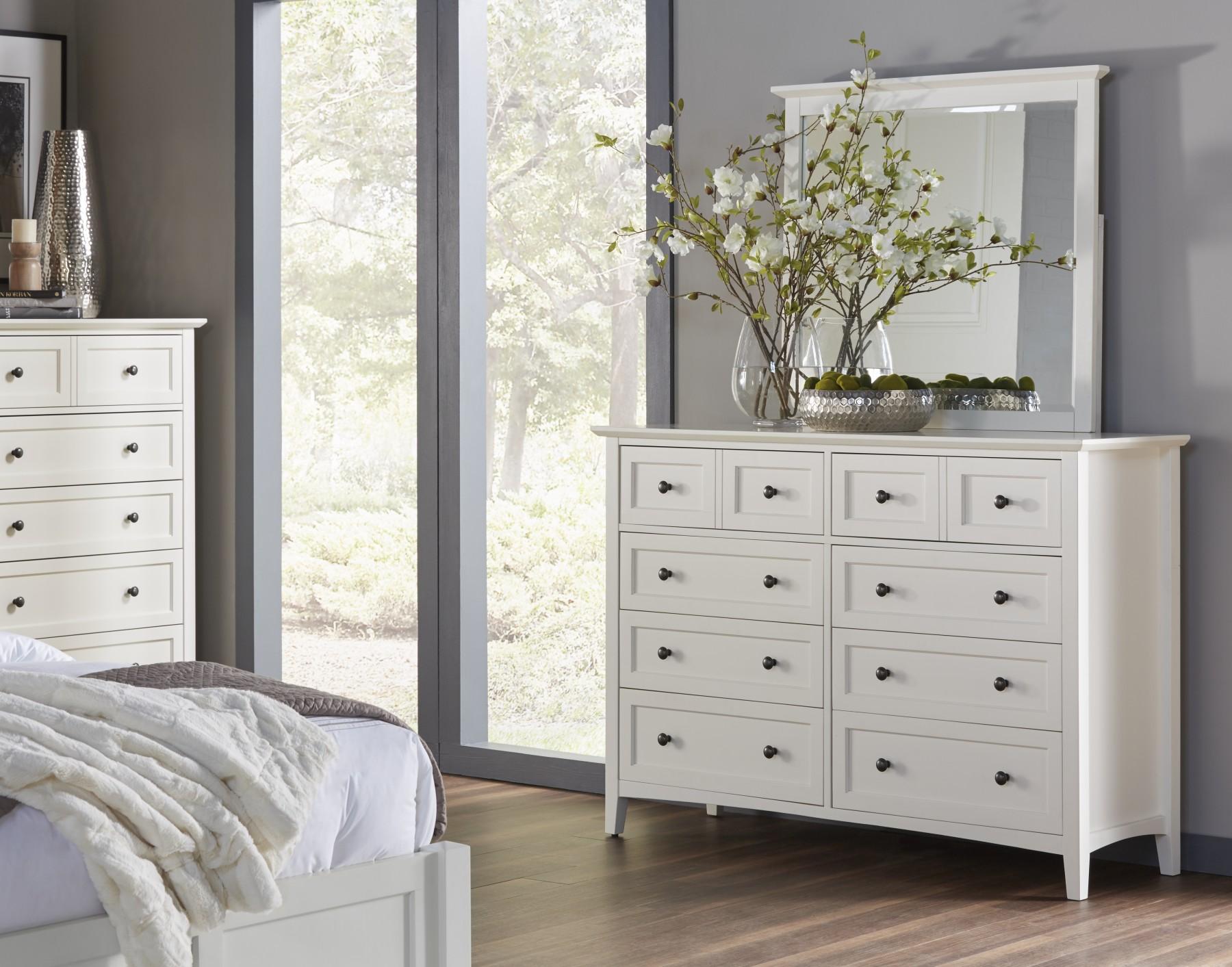 

    
 Order  White Finish Shaker Style King Panel Bedroom Set 5Pcs PARAGON by Modus Furniture
