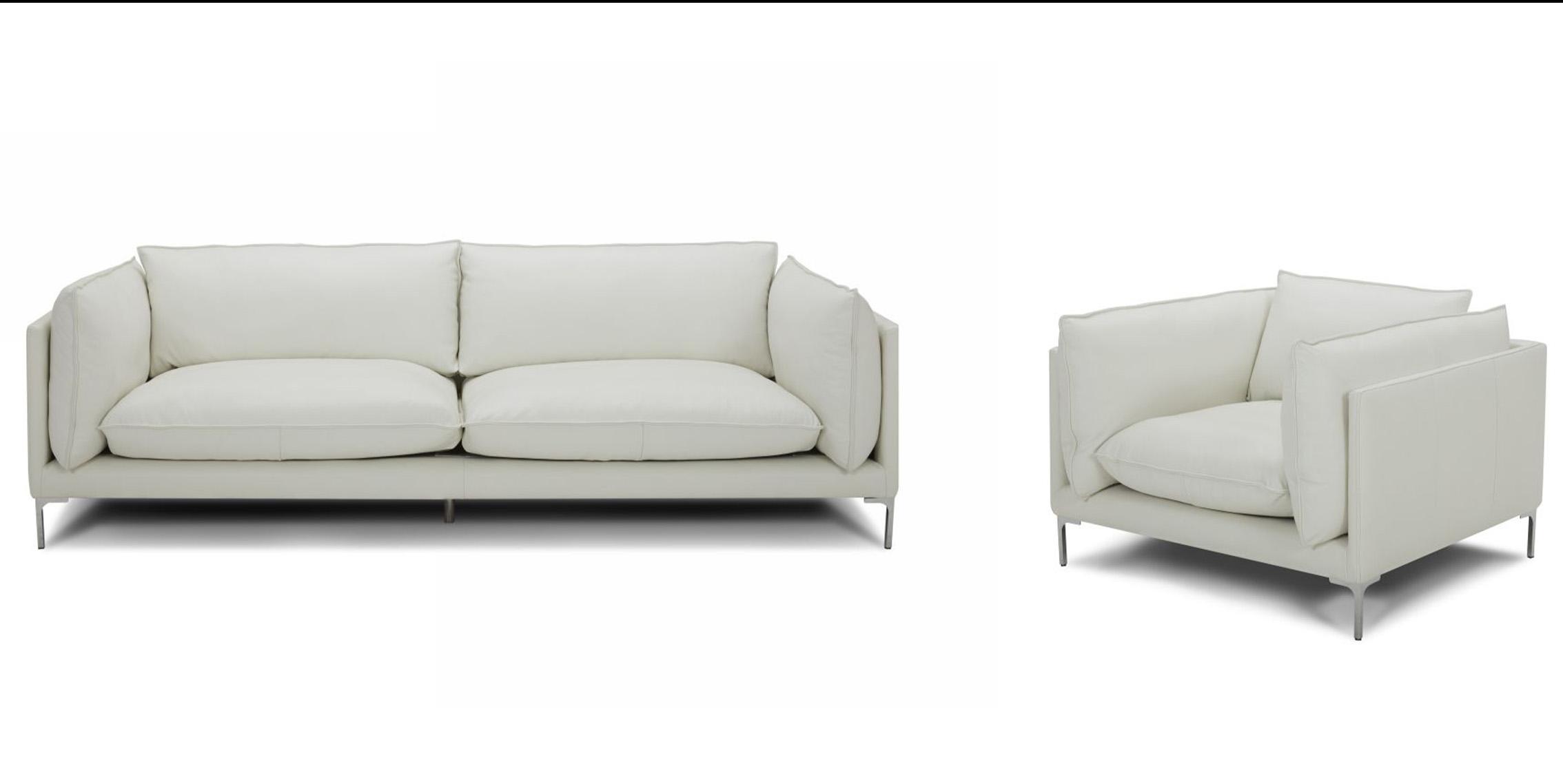 

                    
VIG Furniture VGKKKF2627-L2927-CHR Arm Chair White Full Leather Purchase 
