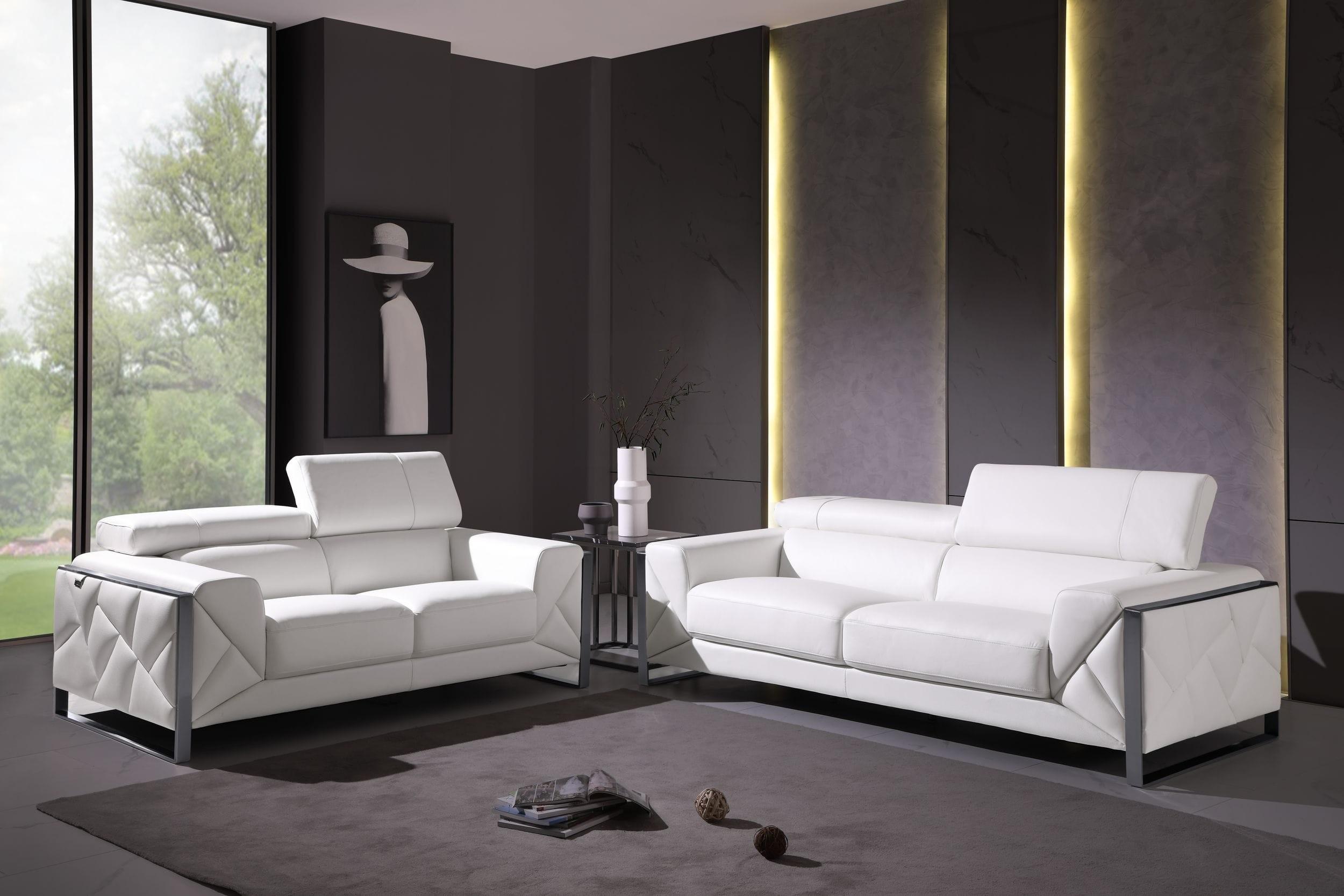 

    
White Genuine Italian Leather Sofa & Loveseat Set 2Pcs Modern Global United 903
