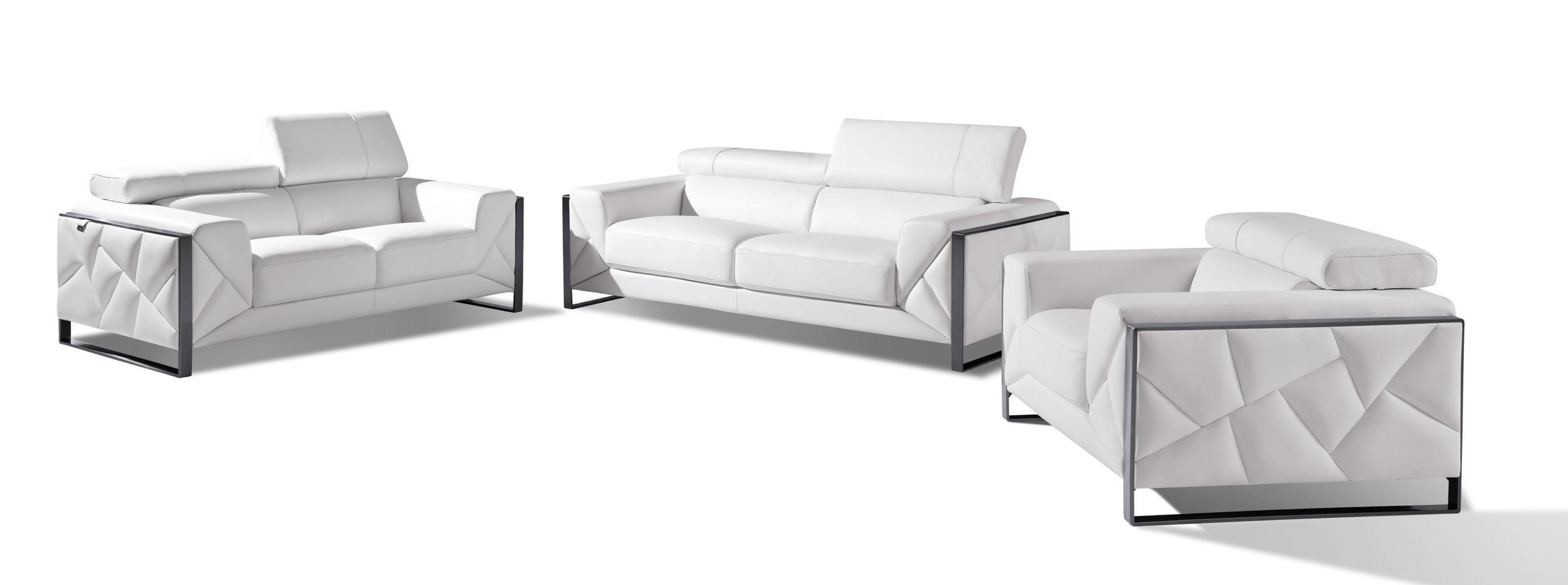 

    
White Genuine Italian Leather Sofa Set 3 Pcs Modern Global United 903
