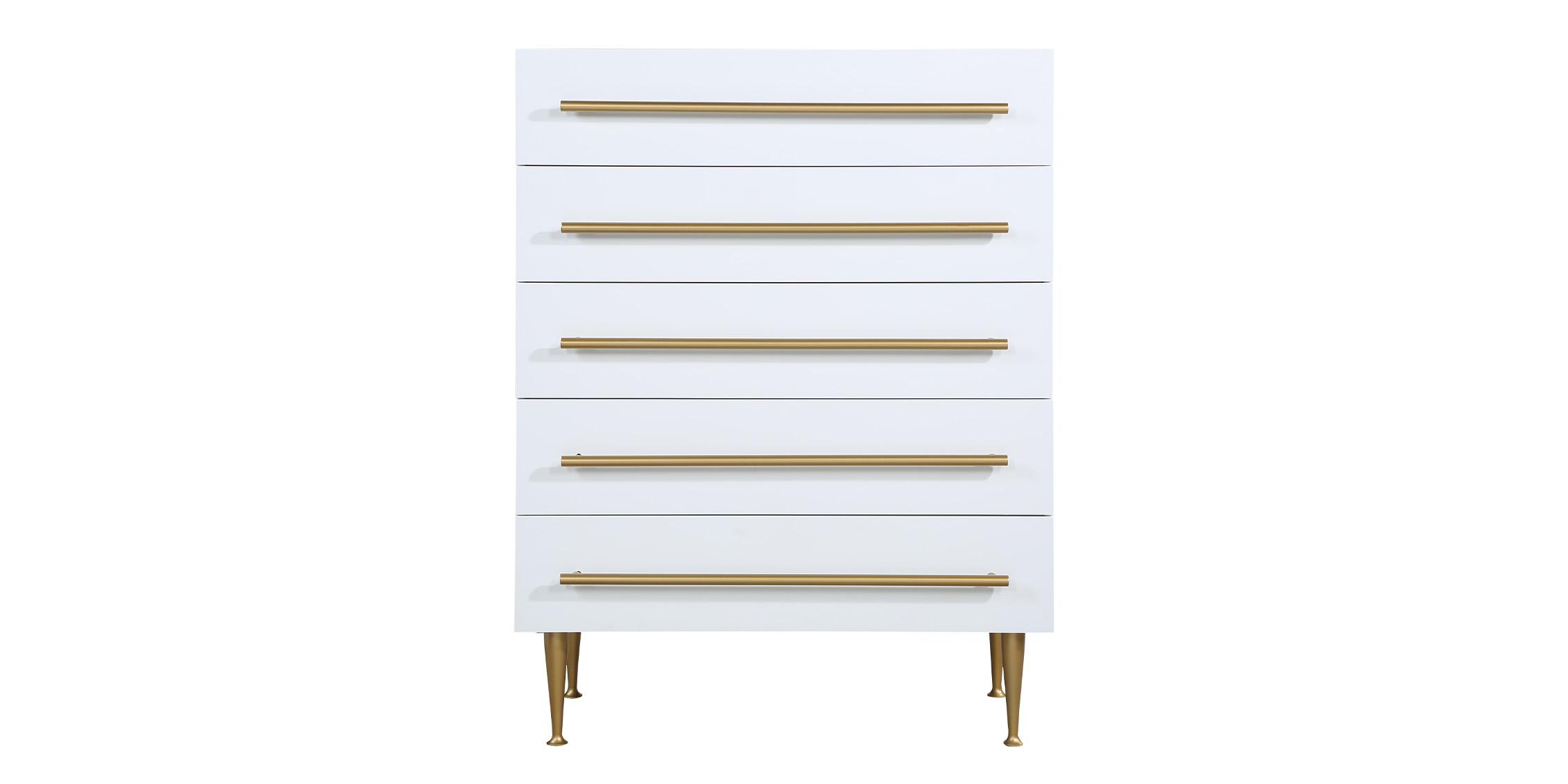 

    
844White-CH Meridian Furniture Chest
