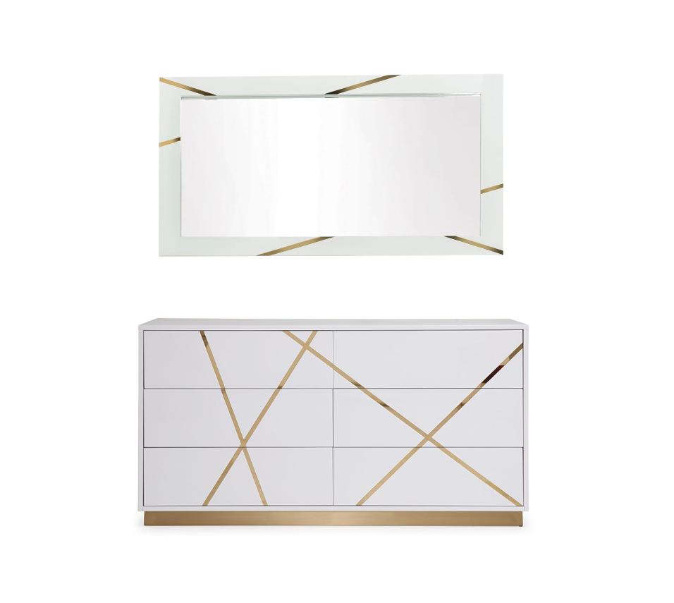 

    
White High Gloss Dresser & Mirror Set by VIG Modrest Nixa
