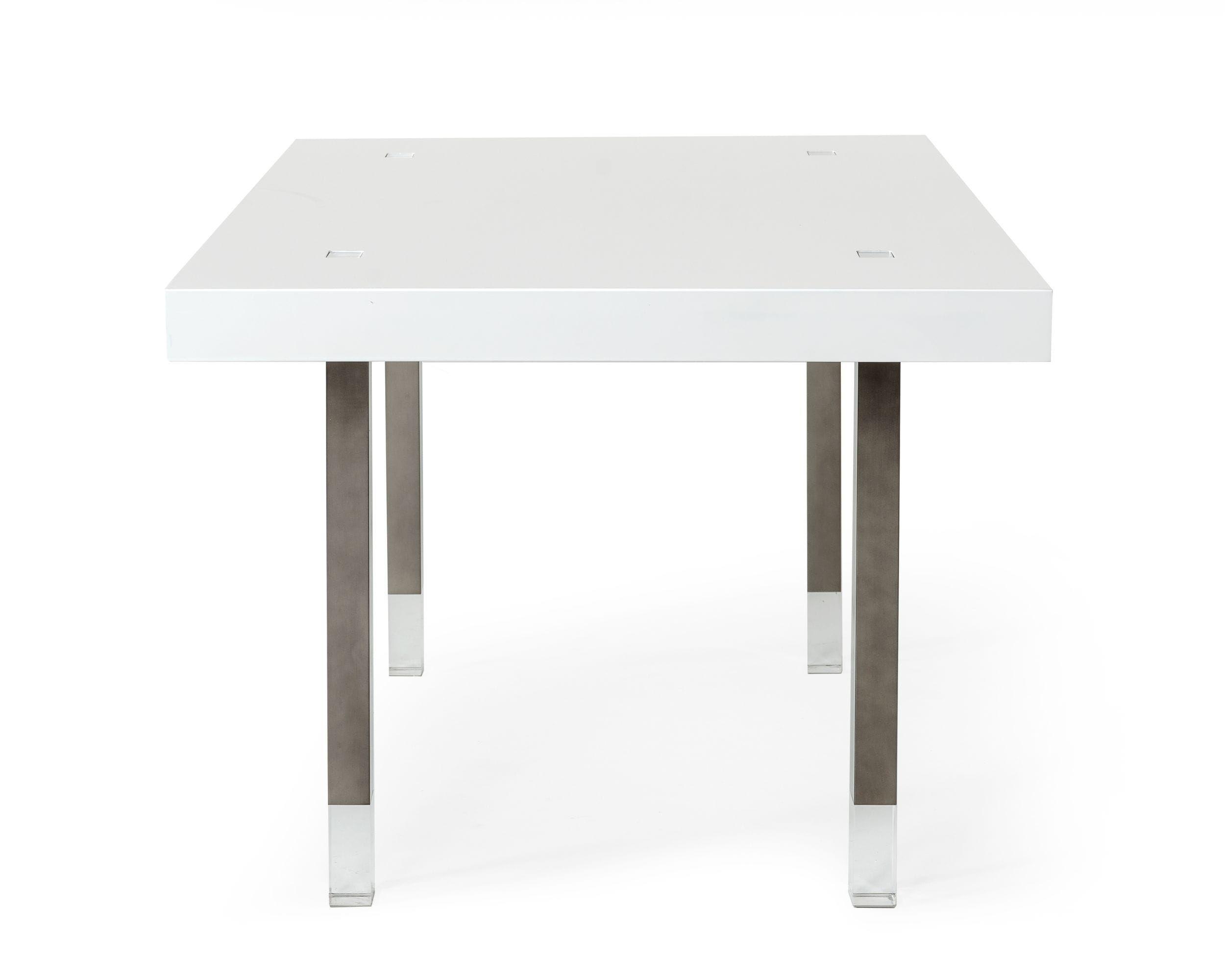 

    
VIG Furniture Lenny Dining Table White VGGMDT-1393B-WHT-DT
