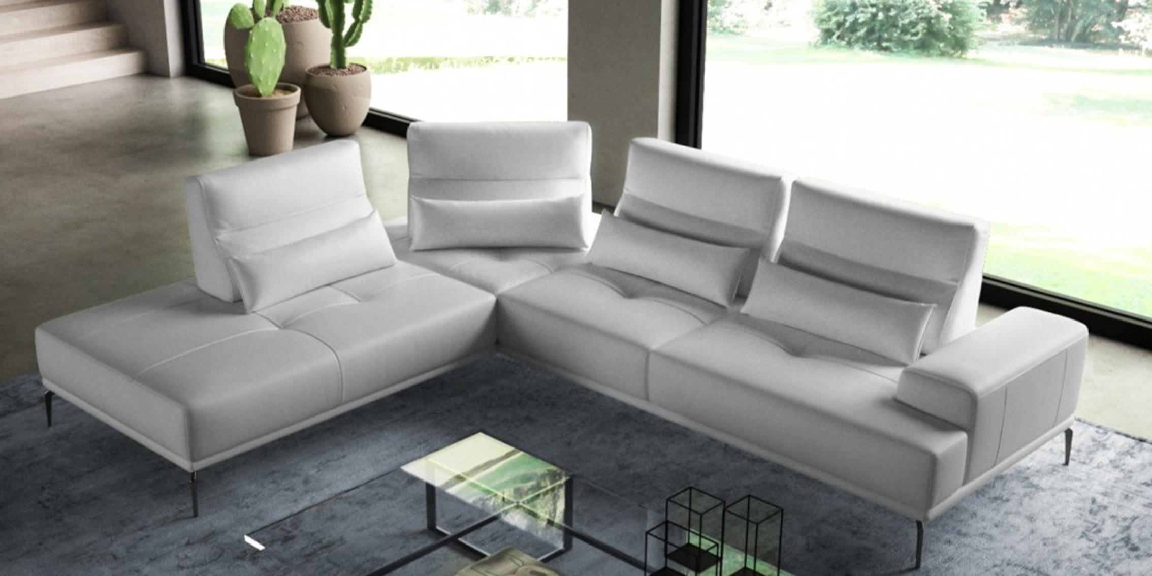 

    
White Italian Leather Sectional Sofa LEFT Coronelli Collezioni Sunset VIG Modern

