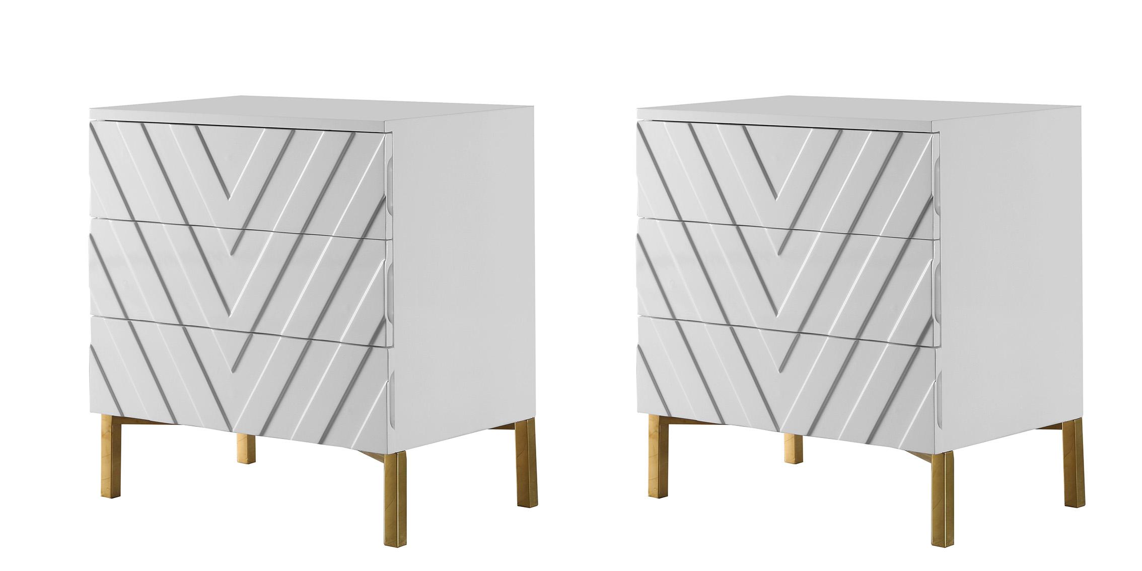 

    
White Lacquer Gold Steel Base Nightstand Set 2Pcs COLLETTE 827 Meridian Modern

