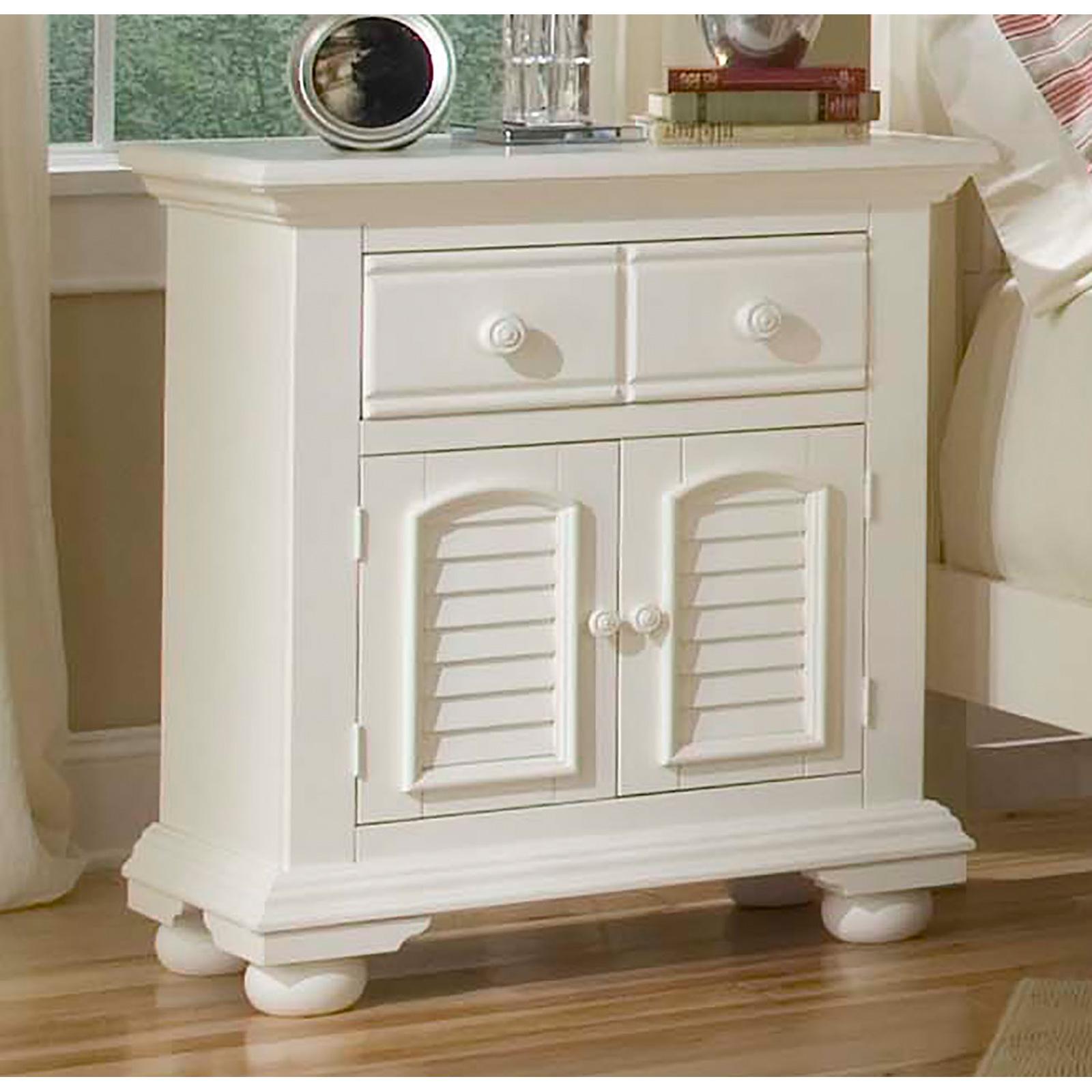 

        
American Woodcrafters COTTAGE 6510-412 Nightstand Set White  891366005972
