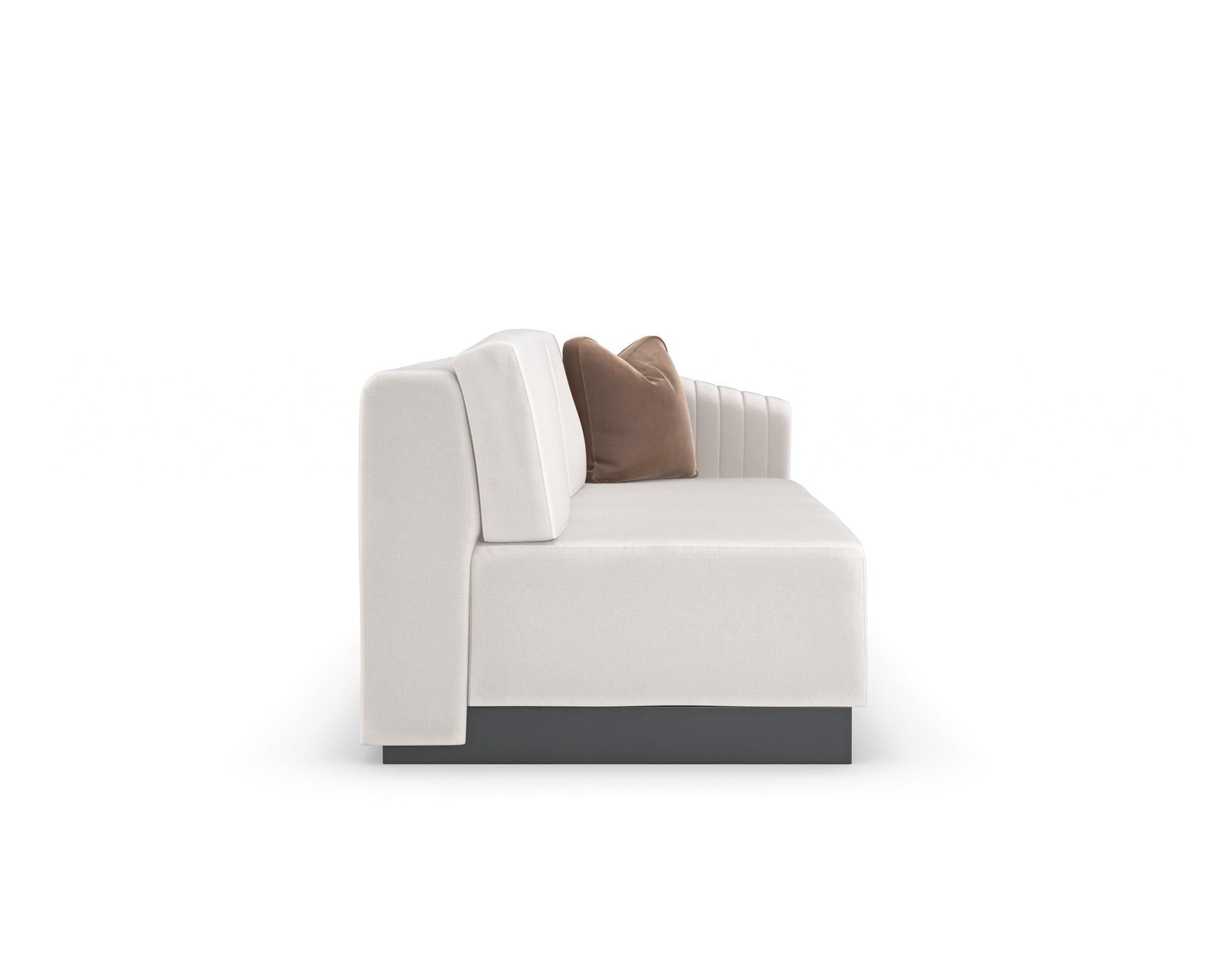 

    
White Performance Fabric 3PC Sectional and Accent Chair Contemporary LA MODA by Caracole
