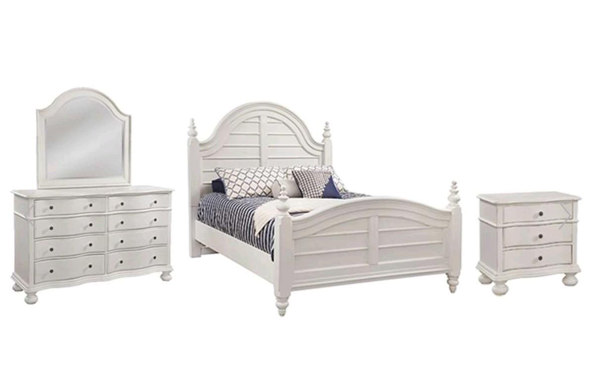 

    
White Queen Panel Bed Set 4Pcs Rodanthe 3910-QPNPN-4PC American Woodcrafters
