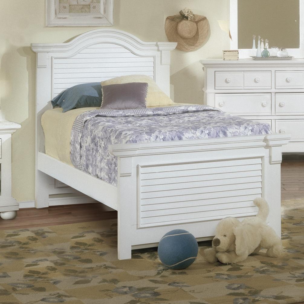 

    
White Twin Panel Bed COTTAGE 6510-33PAN American Woodcrafters Classic
