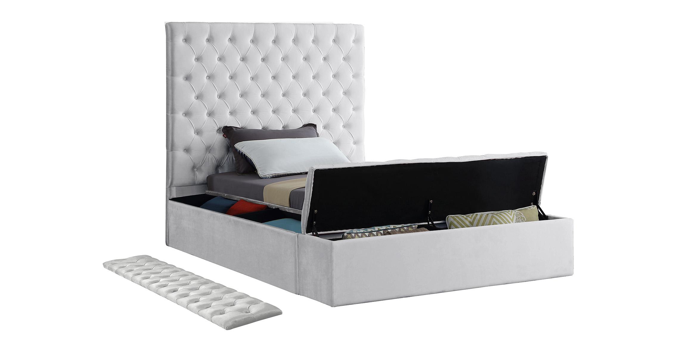 

    
704831402094BLISS White-T Storage Bed
