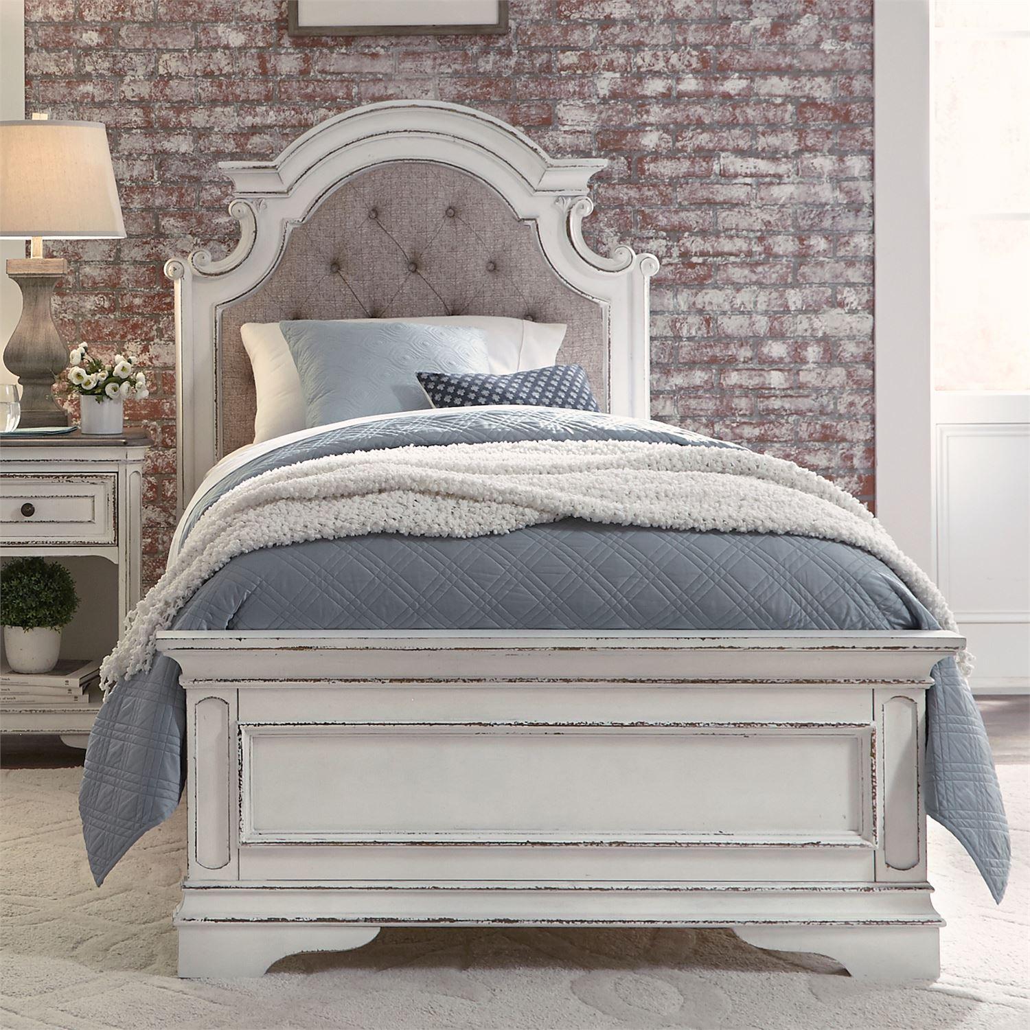 

    
Magnolia Manor  (244-YBR) Upholstered Bed Upholstered Bed
