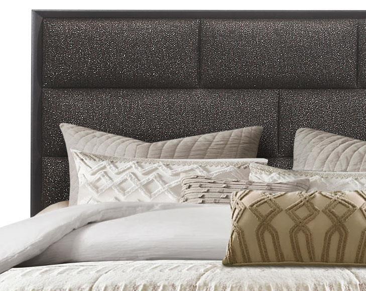

    
Global Furniture USA WILLOW Platform Bedroom Set Gray/Chocolate WILLOW-KB-Set-3
